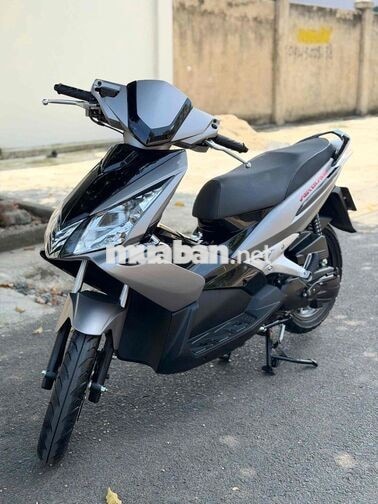 Chính chủ AB_2010 Đã lên thái - Biển phố - Số tới