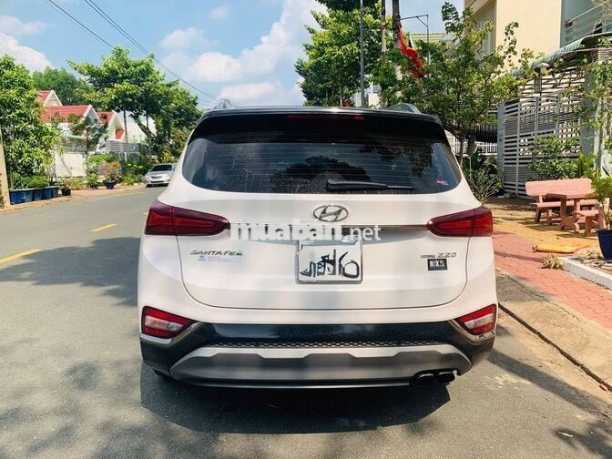 Hyundai Santa Fe 2019 2.2D Htrac Trắng Tự động