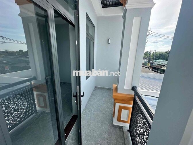 Thuê Nhà Mặt Tiền Chợ  2PN Phù Hợp Kinh Doanh