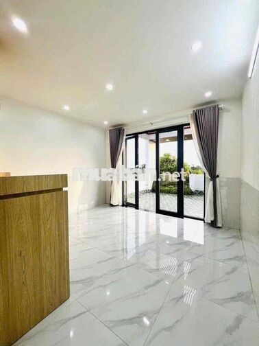 CHO THUÊ NHÀ 2 LẦU NỘI THẤT CƠ BẢN KHU VĂN HOÁ TÂY ĐÔ
