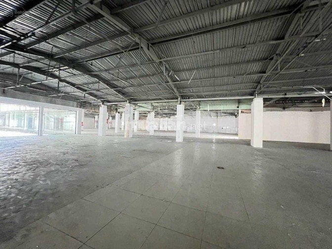 Cho thuê kho xưởng 8000m2 Âu Cơ, Tân Bình có Ngăn lẻ 500m2 đổ lên