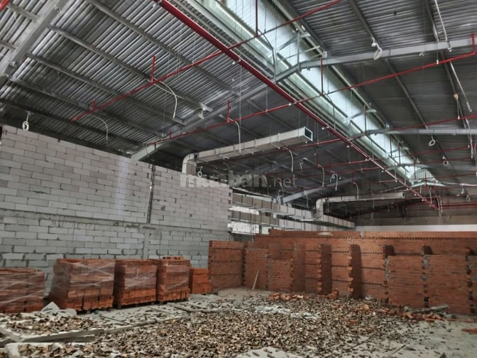 Cho thuê kho xưởng 8000m2 Âu Cơ, Tân Bình có Ngăn lẻ 500m2 đổ lên