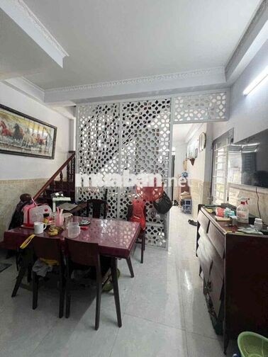 NHÀ 2 TẦNG - HOÀN CÔNG NGAY QUỐC LỘ 13