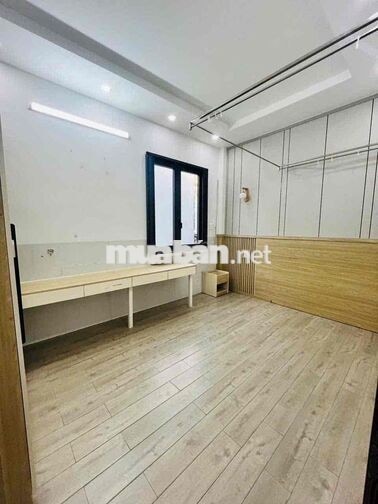 CHO THUÊ NHÀ 2 LẦU NỘI THẤT CƠ BẢN KHU VĂN HOÁ TÂY ĐÔ