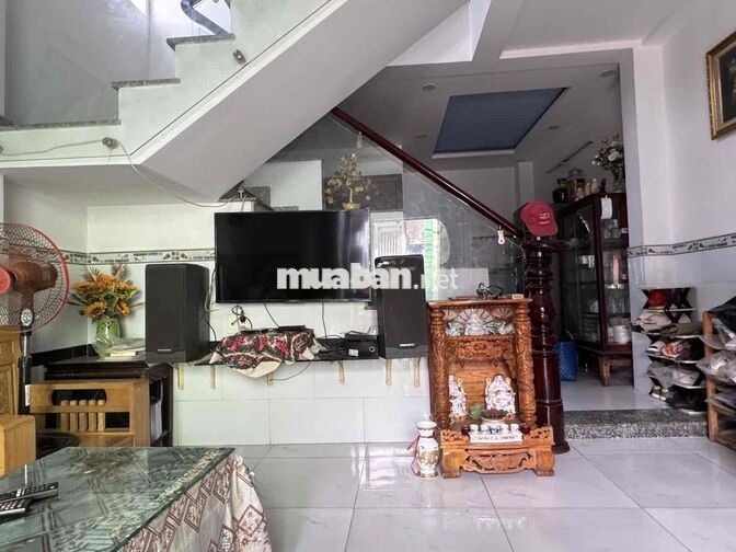 NHÀ ĐẸP 2 TẦNG – HOÀN CÔNG ĐẦY ĐỦ NGAY HIỆP BÌNH – 42m² – 2 PN, 2