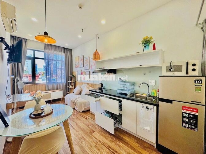  Căn hộ Penthouse 1 phòng ngủ – Ban công rộng – Khu vực BBQ