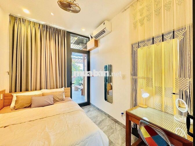  Căn hộ Penthouse 1 phòng ngủ – Ban công rộng – Khu vực BBQ