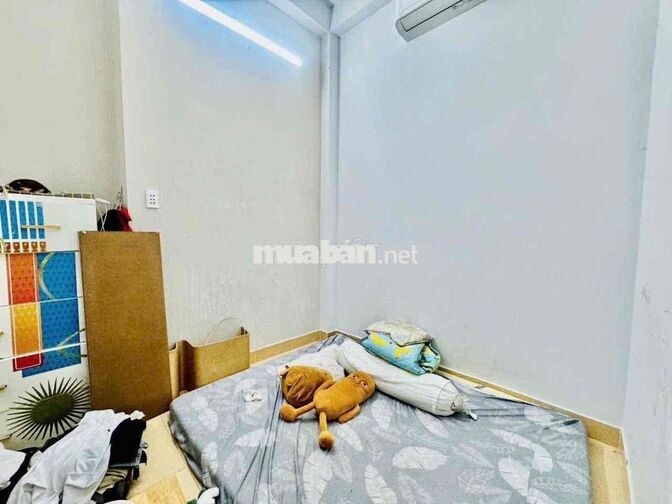 Dương Bá Trạc Mua Đất Tặng Nhà 2 Tầng ,4 phòng Ngủ Hẻm Thẳng Sổ Hồng R