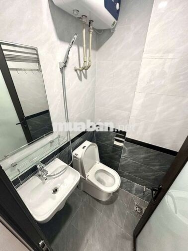 Khai trương CCMN 25m2 Full đồ. Gác xép, tủ lạnh, máy giặt tại Cự Lộc
