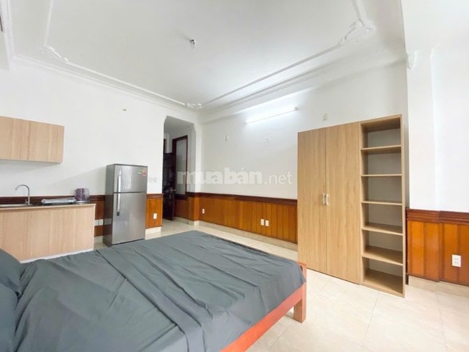 Bán CHDV 5 tầng Mặt tiền Trần Não Q2 đối diện công viên có HĐT 38tr/th