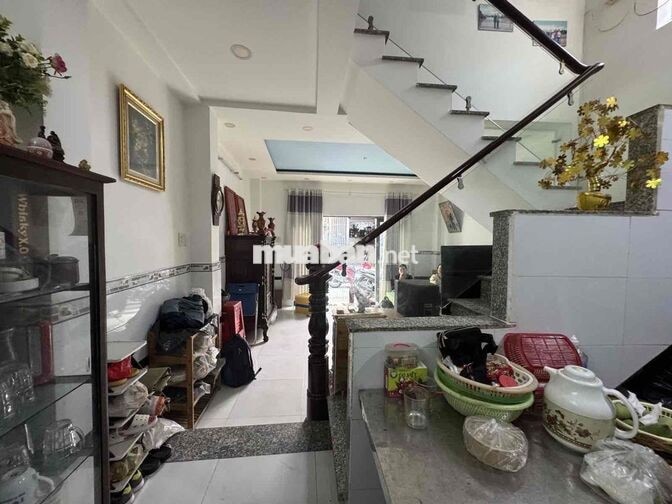 NHÀ ĐẸP 2 TẦNG – HOÀN CÔNG ĐẦY ĐỦ NGAY HIỆP BÌNH – 42m² – 2 PN, 2