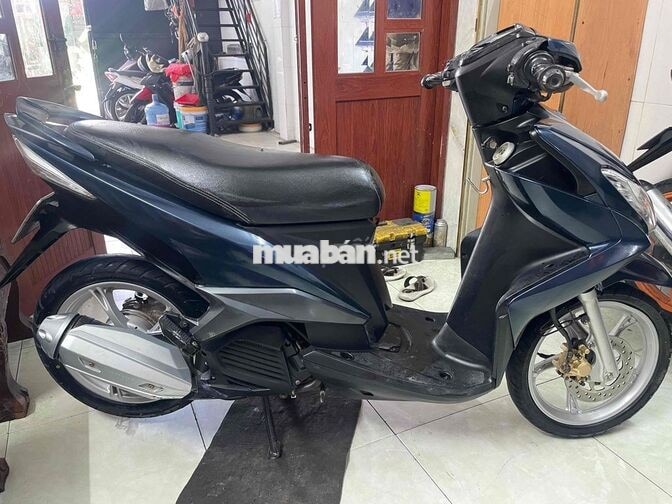 Yamaha Luvias 2016 Xanh đen