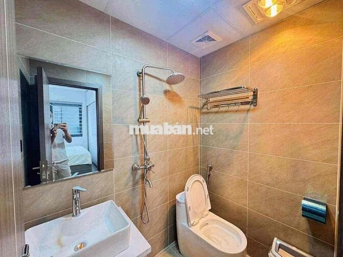 Cho thuê căn hộ 1 phòng ngủ ban công - Nhà mới