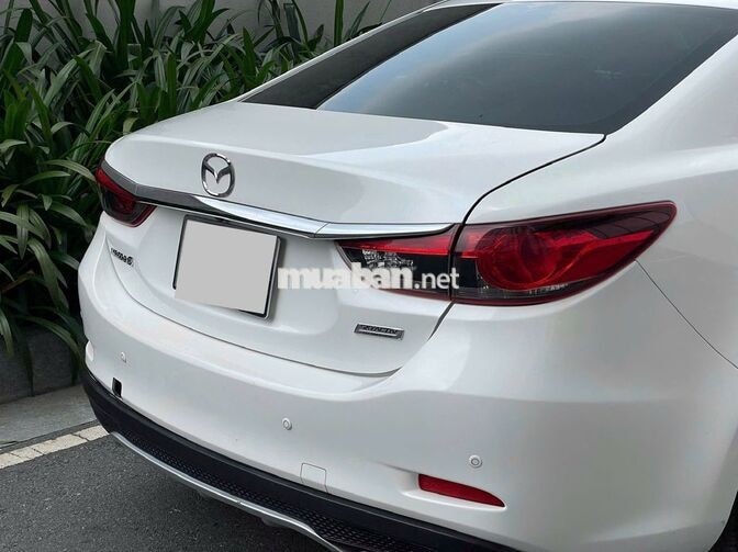 Mazda 6 2.5 Pre giá xe hạng C ngon như hạng xe D!