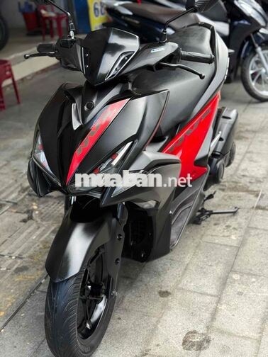 Yamaha NVX 155cc Smartkey Đen, Đỏ