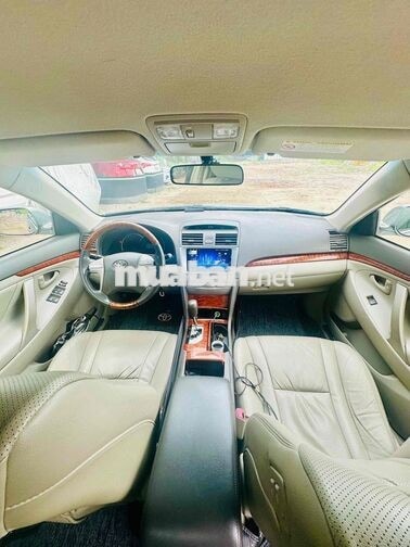 Toyota Camry 2.4 2011