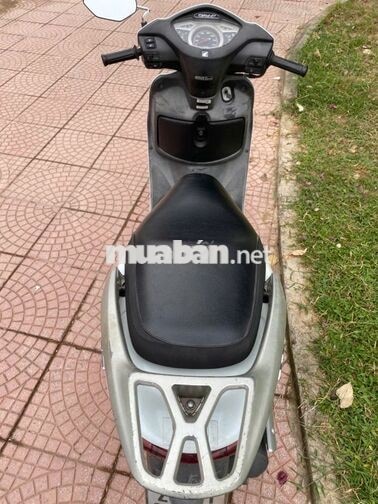 Honda Lead 110 fi 2011 Trắng camay