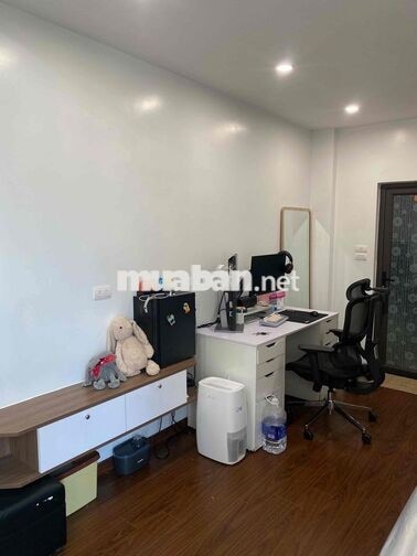 Phòng thông ra đường lớn Trương Định và Minh Khai