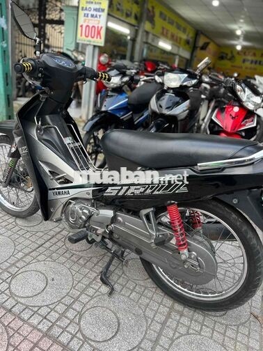 Yamaha Sirius Đen