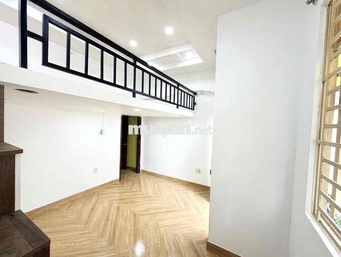 DUPLEX BAN CÔNG MỚI XÂY 5tr NGAY HOÀNG HOA THÁM P13 TB