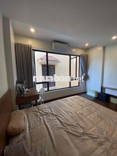 Phòng thông ra đường lớn Trương Định và Minh Khai