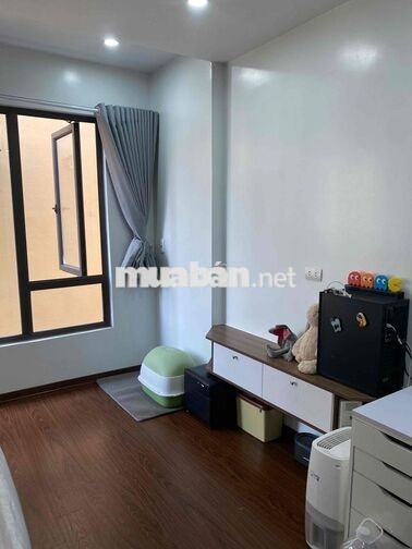 Phòng thông ra đường lớn Trương Định và Minh Khai