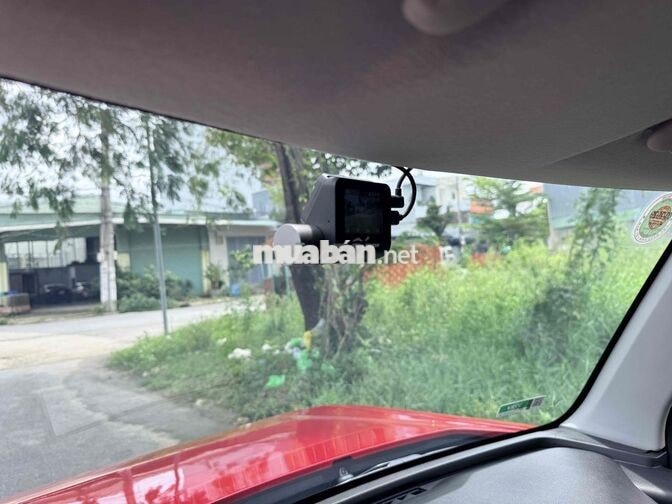 VF3 mua pin 2026 màu đỏ 2200km mới 99%