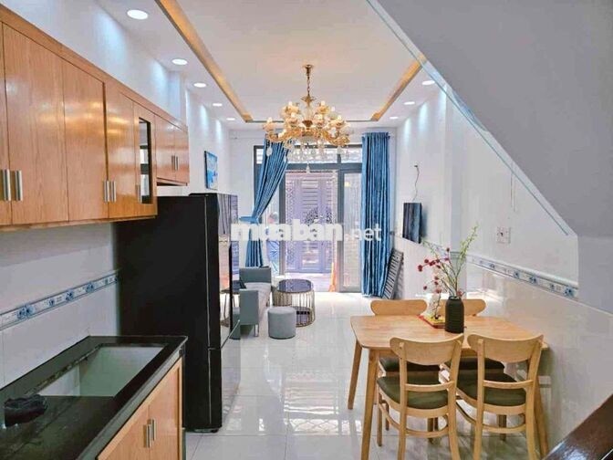 🔥Quang Trung, 40m2, 2 Tầng, 2PN, Đối diện Vincom,SH Riêng, nhà mới, TL