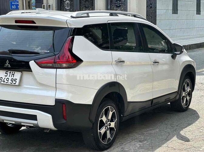 Mitsubishi Xpander Cross 2020 Trắng 3 vạn