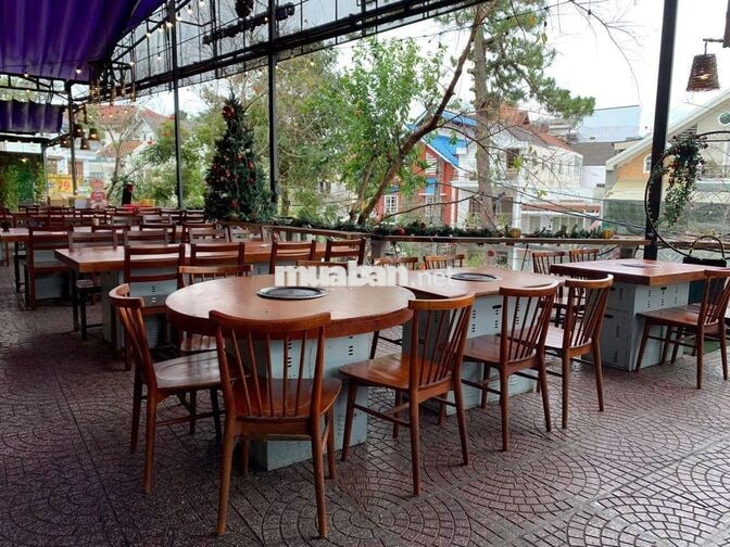 Cho thuê mặt bằng 600m2 // ngang 40m mặt tiền Pasteur  trung tâm ĐL