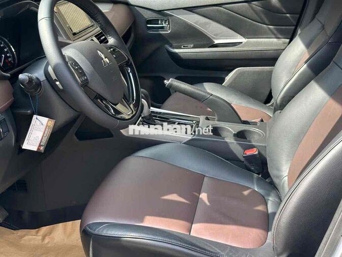 Mitsubishi Xpander Cross 2020 Trắng 3 vạn