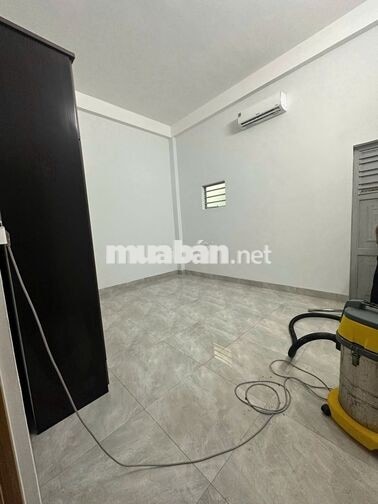 NHÀ 2 TẦNG MẶT TIỀN NGUYỄN ĐỖ CUNG- GẦN CHỢ HÒA MỸ, TRƯỚC BẾN XE