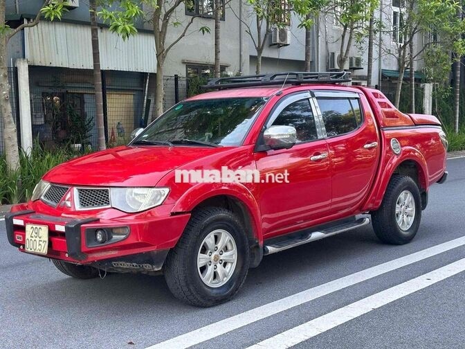 Mitsubishi Triton 2010 Dầu Tự động Đỏ