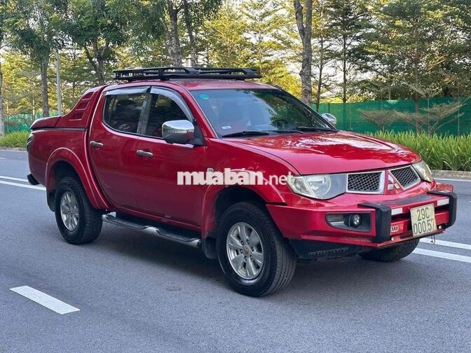 Mitsubishi Triton 2010 Dầu Tự động Đỏ