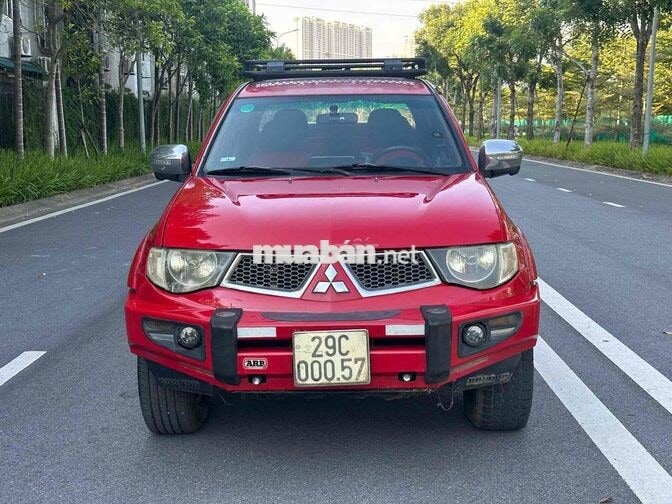 Mitsubishi Triton 2010 Dầu Tự động Đỏ