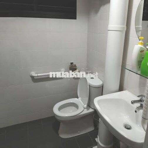 Kiot trệt khu cafe văn phòg ,trên có 30 phòg trọ,tiện ở và kih doah