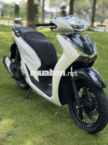 Honda SH 125 Trắng Nam