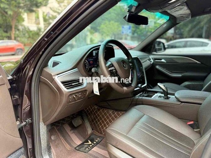VinFast Lux SA 2.0 Plus 2021 Nâu 80000 km