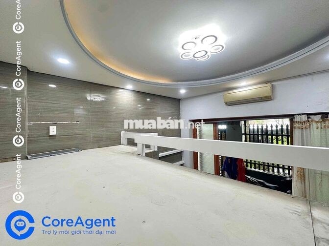Siêu phẩm duplex còn trống *** 1 phòng