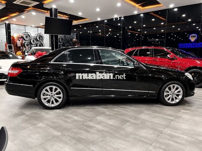 Mercedes-Benz E300 Elegance W212 2010 Đen
