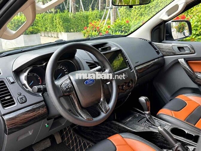 Ford Ranger XLS 2.2AT 2016 Nhập khẩu Đen