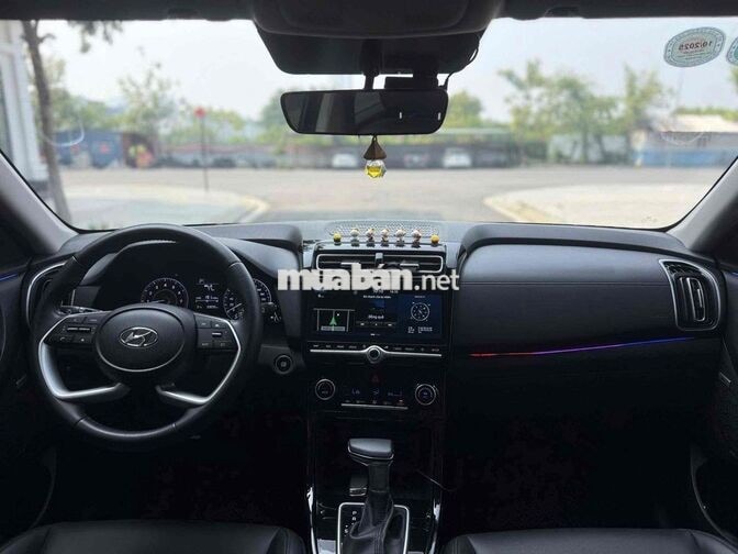 Hyundai Creta đặc biệt 1.5 AT sản xuất 2024