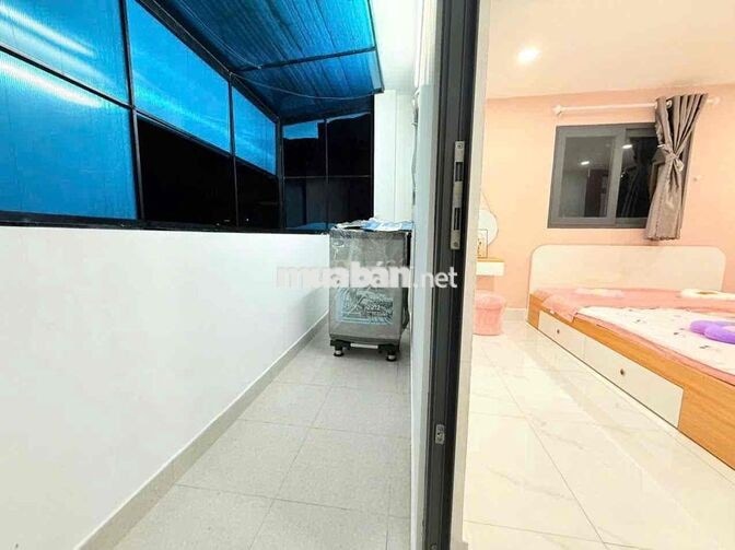 CĂN HỘ PENTHOUSE FULL NỘI THẤT NGAY CHỢ TÂN ĐỊNH, CV LÊ VĂN TÁM, TCV