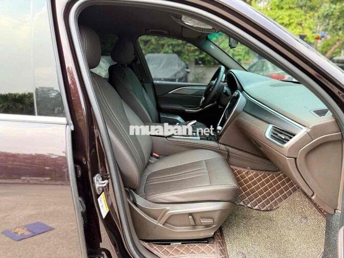 VinFast Lux SA 2.0 Plus 2021 Nâu 80000 km