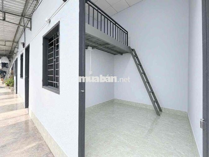 GẦN TRƯỜNG DH NGUYỄN TẤT THÀNH Q12 VÀ CHỢ ĐẦU MỐI