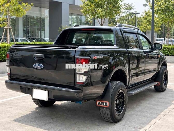 Ford Ranger XLS 2.2AT 2016 Nhập khẩu Đen