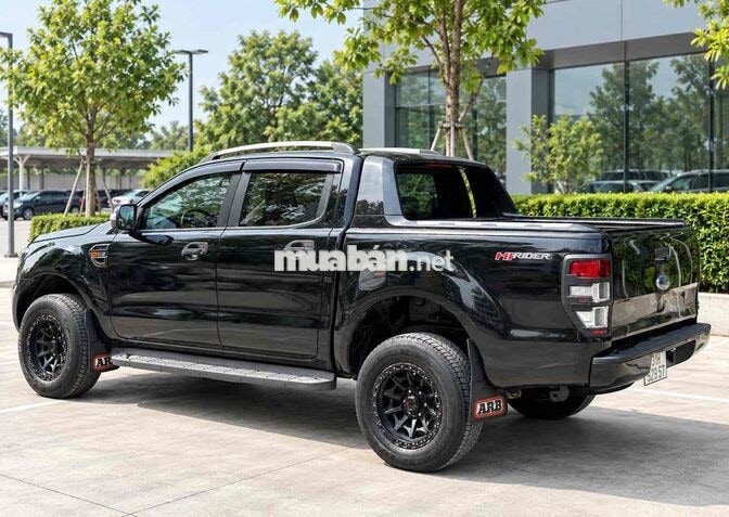 Ford Ranger XLS 2.2AT 2016 Nhập khẩu Đen