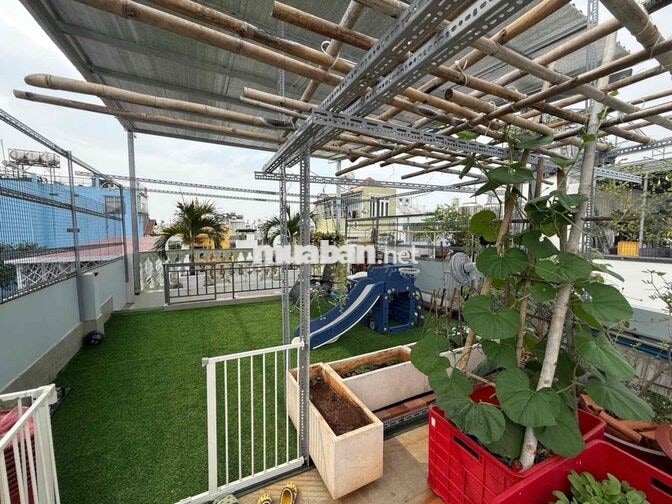 BÁN NHÀ CHỈ 110 /M DT KHỦNG 74M HẺM XE HƠI ĐỔ CỬA TOÀN BIỆT THỰ  NHỈNH