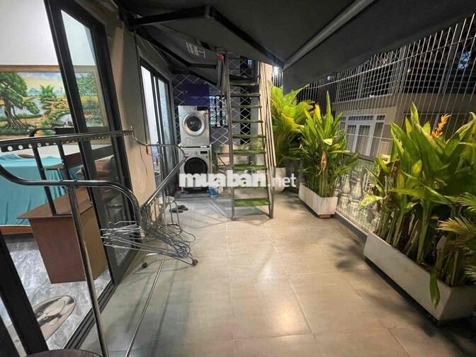 BÁN NHÀ CHỈ 110 /M DT KHỦNG 74M HẺM XE HƠI ĐỔ CỬA TOÀN BIỆT THỰ  NHỈNH