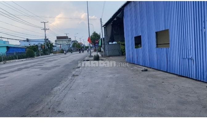 Cho thuê đất mặt tiền DT827 xã Tầm Vu Tây Ninh 